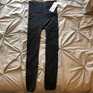 🤰🏽Belly Bandit High Waist Leggings!🖤